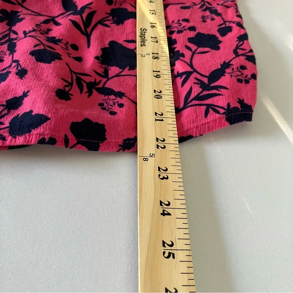 St. John's Bay Small Pink and Dark Navy Floral Blouse - Picture 10 of 10